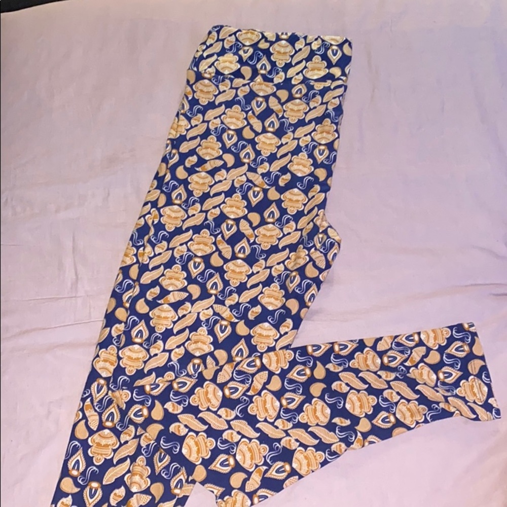 Patterned Leggings